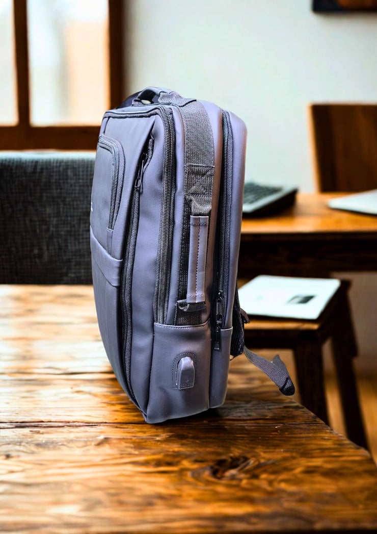 Lion hunter 2in1 laptop bag lather material